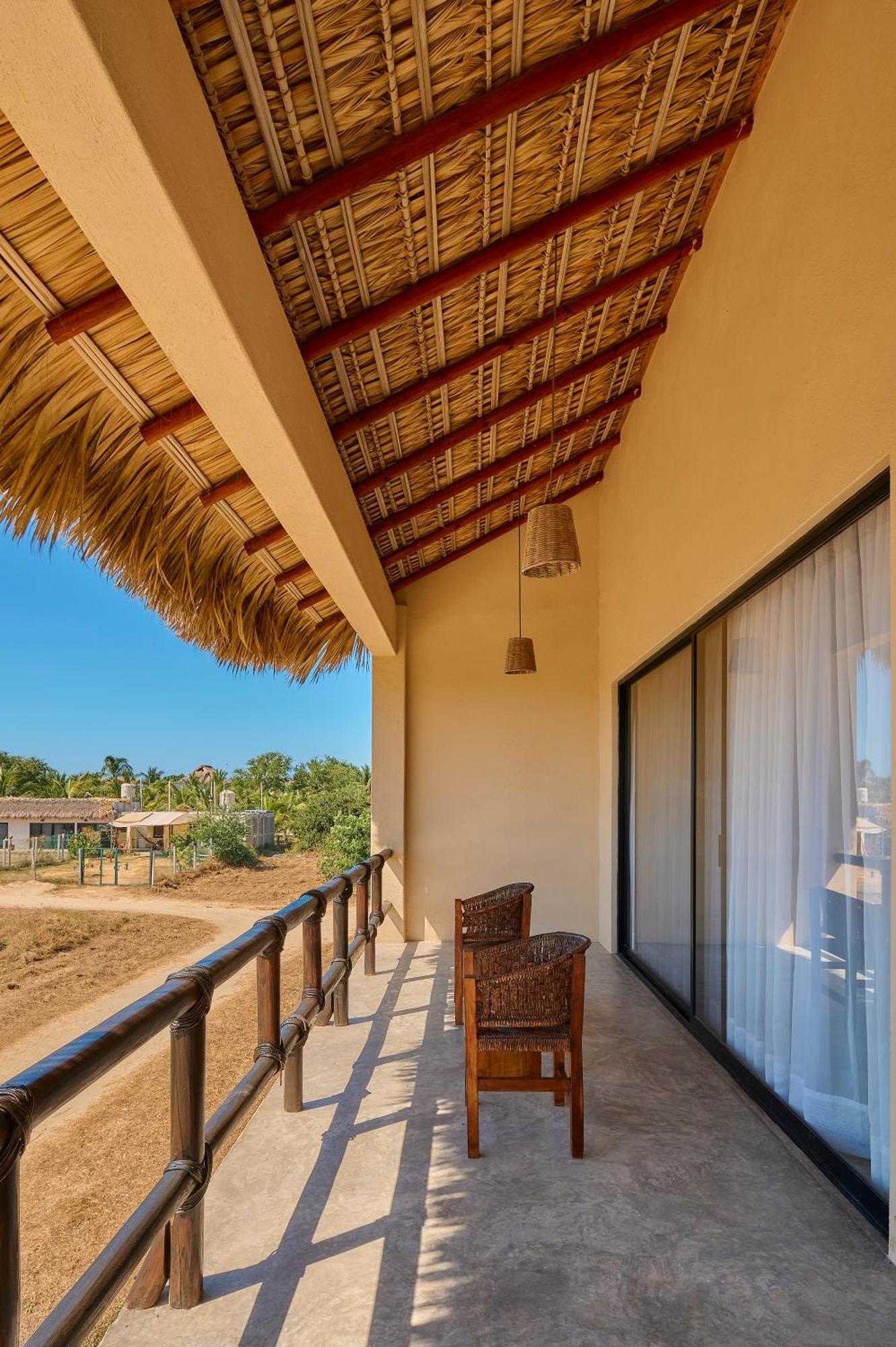Lya Beach House Santa Maria Colotepec Exterior photo